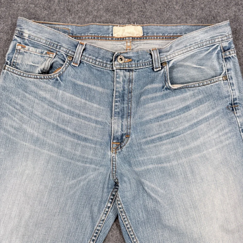 BKE Alec Mens Light Wash Distressed Bootcut Denim Jeans 100% Cotton 38x32